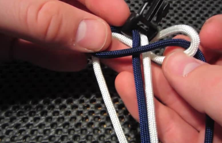 How To Make A Paracord Bracelet - Bugoutbill