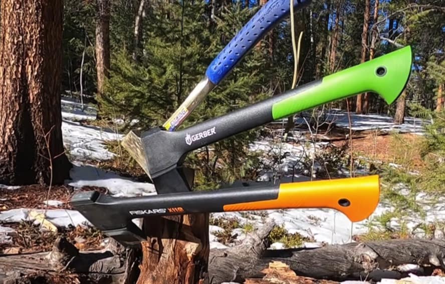 Best Axes For Splitting Wood: Definitive Guide 2022