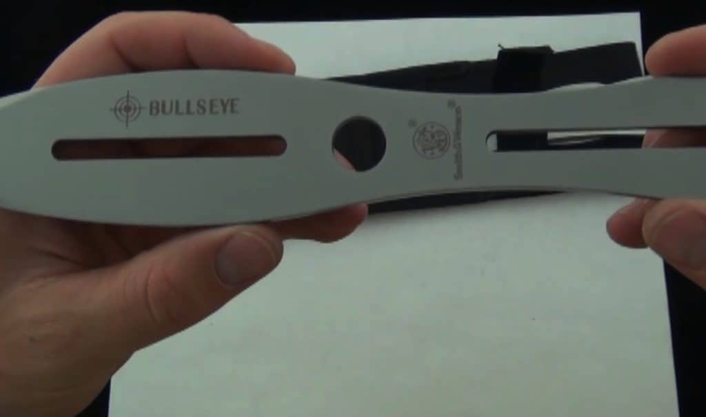 Smith & Wesson Bullseye Throwing Knives Review - Bugoutbull.com